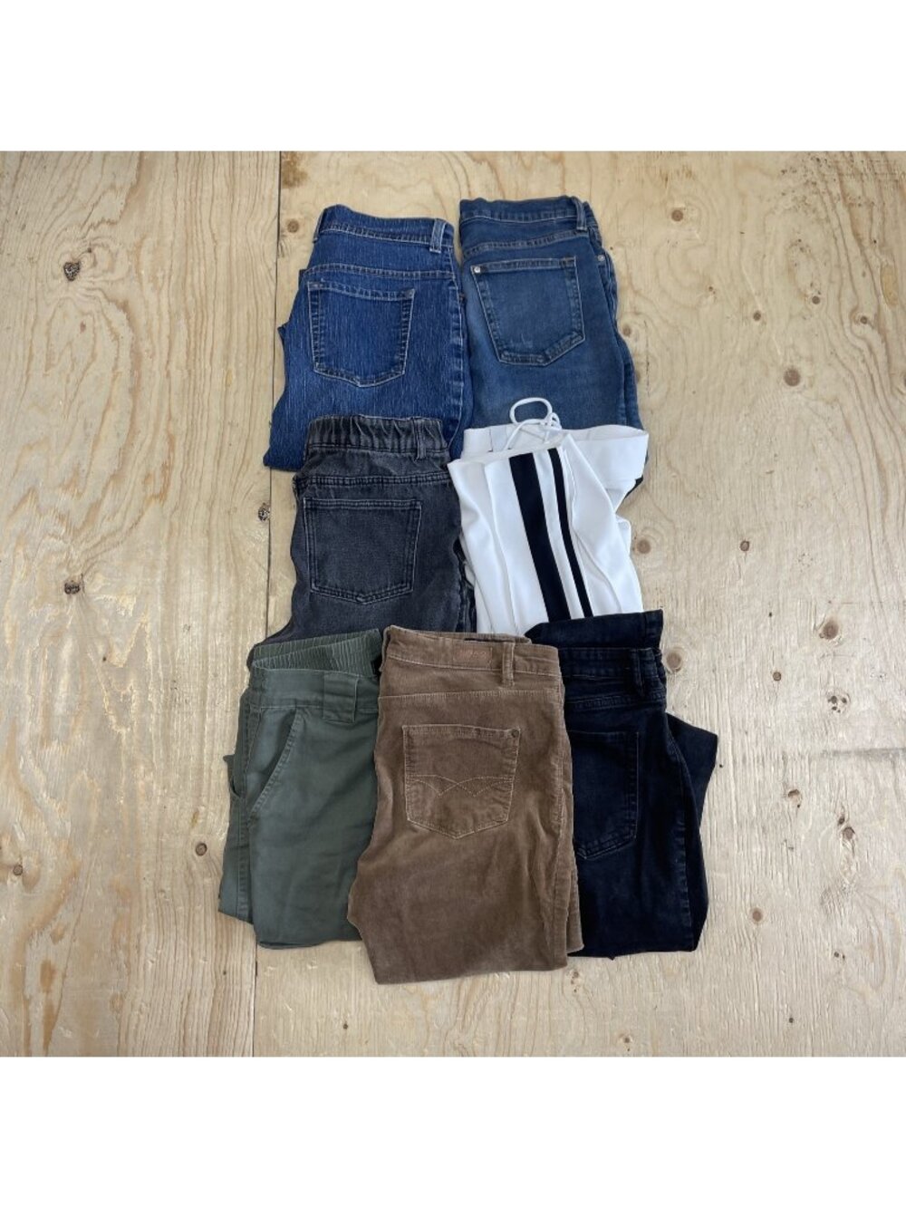 Bundle lot x7 Pants Women’s Size 8 / 28 Joseph Ribkoff, Cargo, Corduroy Jeans +